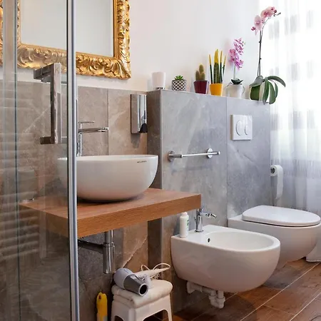 Arena D'intorno Bed & Breakfast *