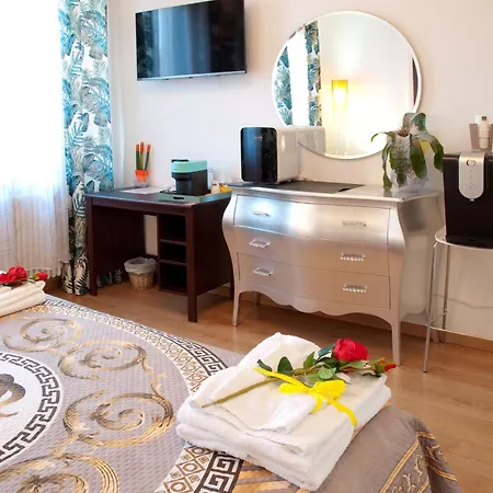 Bed & Breakfast Arena D'intorno