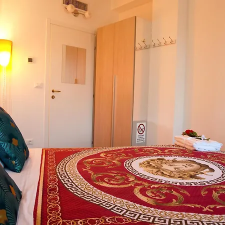 Arena D'intorno Luxury E Nocleg ze śniadaniem