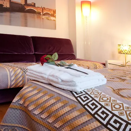Bed & Breakfast Arena D'intorno *