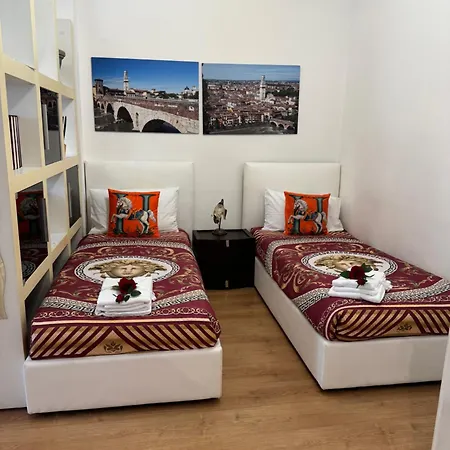 Bed & Breakfast Arena D'intorno Luxury E