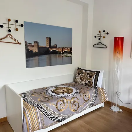 Panzió Arena D'intorno Luxury E Verona